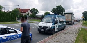 Kierowca został przekazany w ręce funkcjonariuszy Policji z KPP w Olkuszu.