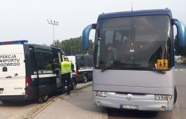 W trakcie ww. akcji kontrolowane były także autobusy szkolne.