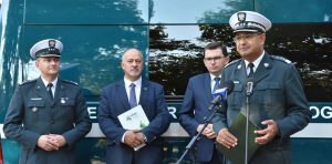 W służbie Wojewódzkiej Inspekcji Transportu Drogowego w Krakowie.