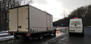 Rzeczywista masa całkowita pojazdu wyniosła 10,05t, co stanowi przekroczenie dopuszczalnej normy o 3,05t – 43,57%.
