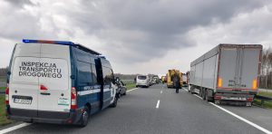Do zdarzenia drogowego, do którego doszło na 510 kilometrze autostrady A4.