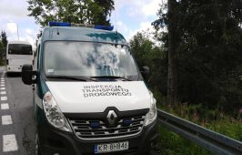 Zatrzymano autobus, którym przewoźnik wykonywał krajowy okazjonalny przewóz osób.