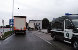 Inspektorzy zatrzymali do kontroli pojazd należący do tureckiego przewoźnika,