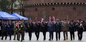 Złożenie kwiatów pod Grobem Nieznanego Żołnierza.